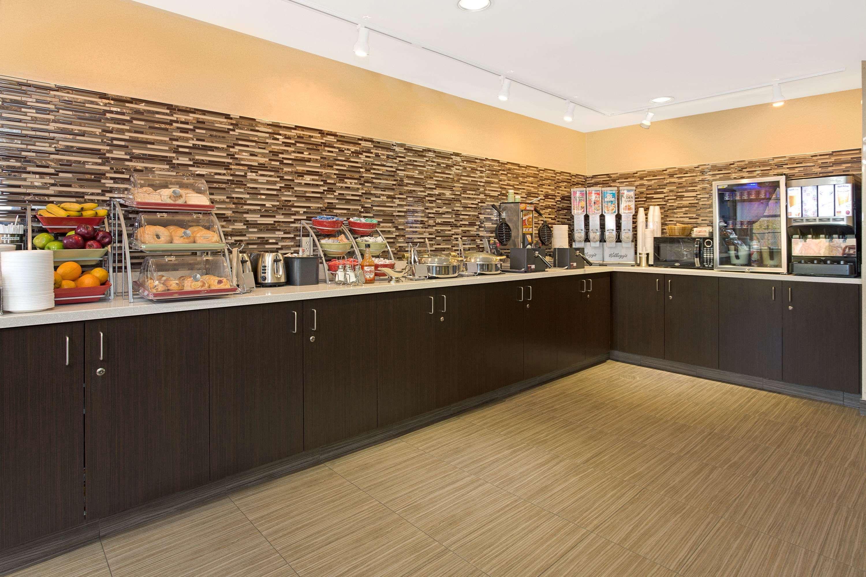 Hawthorn Suites By Wyndham Cincinnati/Шаронвілл Екстер'єр фото